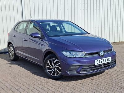 Usado VW Polo Life 95 CV (69 kW) 2023 Púrpura Utilitario