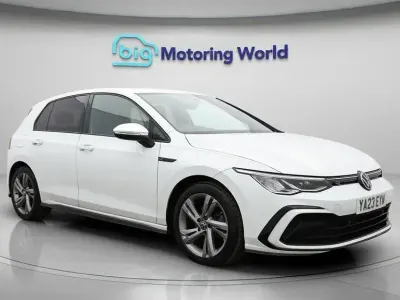 Used VW Golf VIII R-line 150 HP (110 kW) 2023 White Hatchback