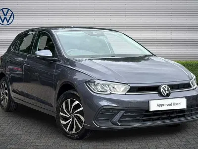 Used VW Polo Life 95 HP (69 kW) 2022 Smokey grey Hatchback