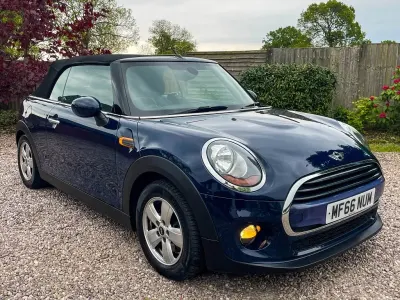 Usado Mini Cooper Cabriolet 2016 Azul Descapotable