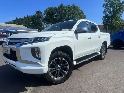 Used Mitsubishi L200 148 HP (108 kW) 2020 White Pickup