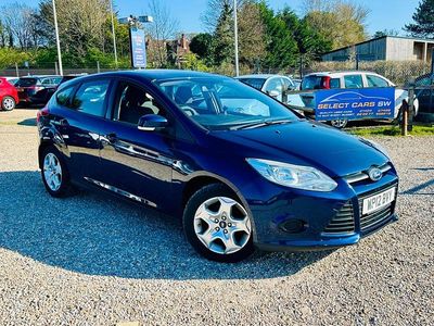 Used Ford Focus Titanium 115 HP (84 kW) 2011 Blue Hatchback