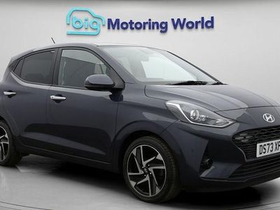 Używany Hyundai i10 Premium 67 KM (49 kW) 2023 Szary Hatchback