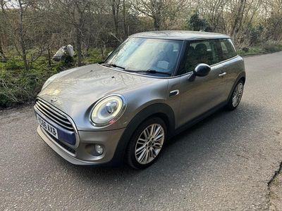Used Mini Cooper D Hatch 2016 Silver Hatchback