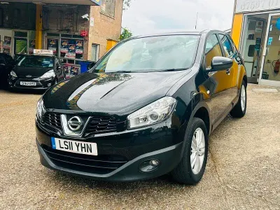 Begagnad Nissan Qashqai Acenta 117 HK (86 kW) 2011 Svart SUV
