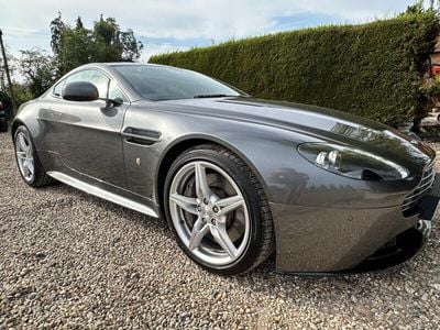 Aston Martin Vantage