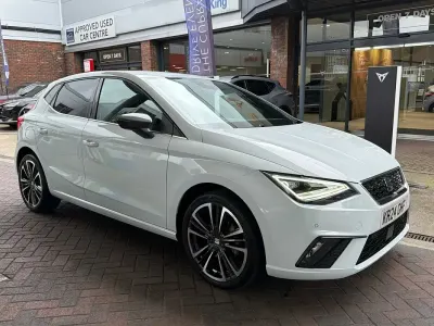 Used Seat Ibiza XCELLENCE Lux 115 HP (84 kW) 2024 White Hatchback