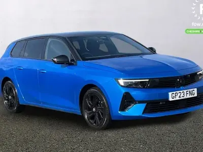 Used Vauxhall Astra 131 HP (96 kW) 2023 Blue Estate