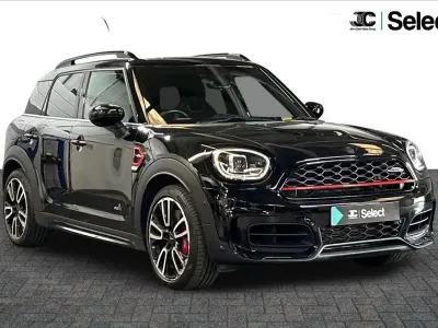 Used Mini John Cooper Works Countryman 301 HP (221 kW) 2021 Black SUV