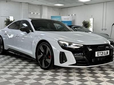 Used 2021 Audi e-tron GT quattro Comfort Sedan | £51,991 (A bit pricey)