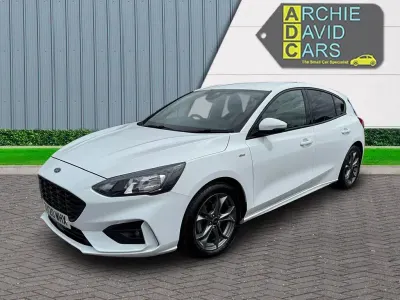 Used Ford Focus ST-Line 2020 White Hatchback