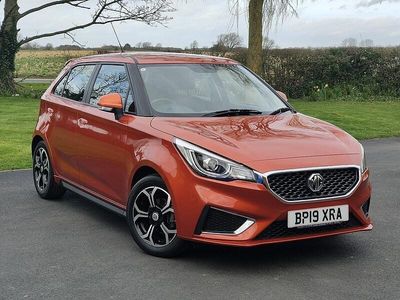 Used MG MG3 Exclusive 106 HP (77 kW) 2019 Orange Hatchback