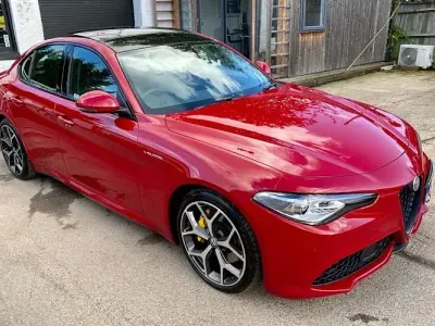 Used Alfa Romeo Giulia Veloce 280 HP (205 kW) 2018 Red Sedan