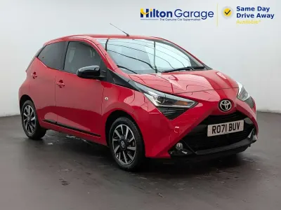 Used Toyota Aygo Trend 2021 Red Hatchback