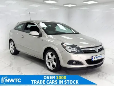 Used Vauxhall Astra SRi 2009 Silver Hatchback