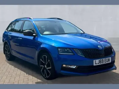 Used Skoda Octavia SportLine 147 HP (108 kW) 2019 Blue Estate