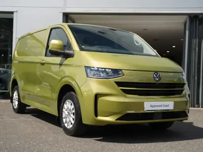 Used VW T7 Pro 2025 Green Van