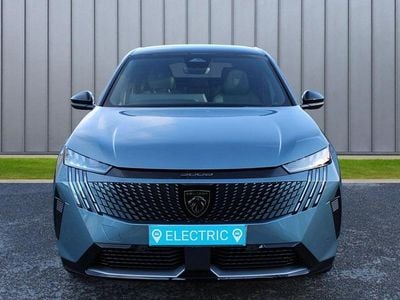 Used Peugeot e-3008 GT 152 kW (207 HP) 2025 Blue SUV