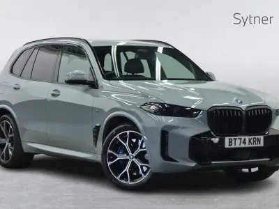 Gebraucht BMW X5 M Sport 482 PS (354 kW) 2024 Grau SUV