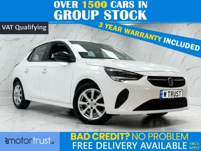 Used Vauxhall Corsa Design Edition 75 HP (55 kW) 2023 White Hatchback