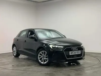 Begagnad Audi A1 Sport 108 HK (79 kW) 2024 Svart SUV