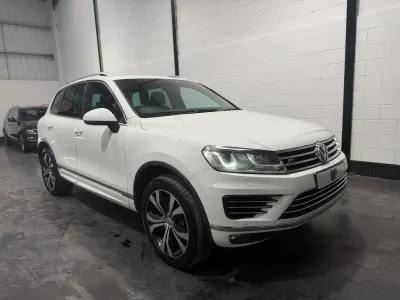Used VW Touareg R-line 2015 White SUV