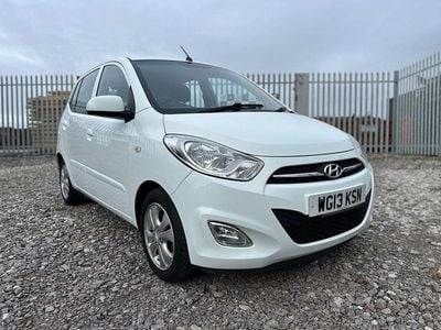 Used Hyundai i10 Active 2013 White Hatchback