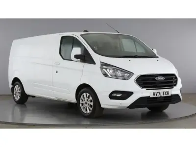Used Ford Transit Custom Limited 130 HP (95 kW) 2021 White Van