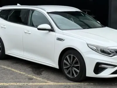 Used Kia Optima 134 HP (98 kW) 2019 White Estate