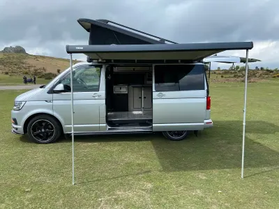 Usado VW Transporter Highline 2017 Plateado Van