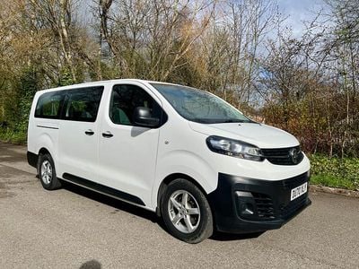 Used Vauxhall Vivaro Edition 120 HP (88 kW) 2020 White MPV