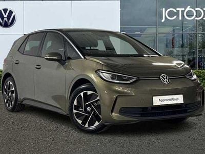 Used VW ID.3 Pro 150 kW (204 HP) 2025 Green Hatchback
