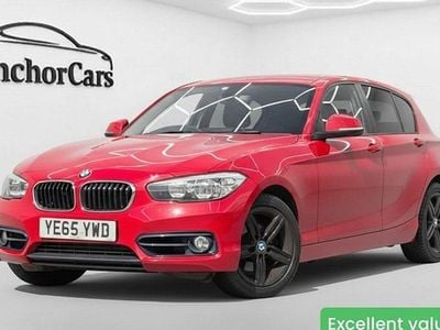 Begagnad BMW 120 Sport Line 179 HK (131 kW) 2015 Röd Halvkombi
