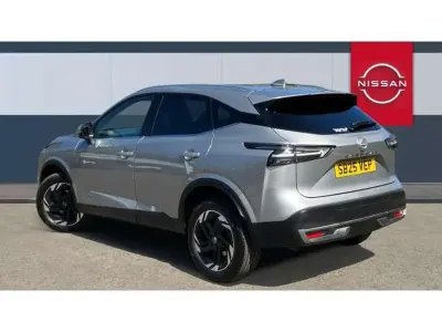 Used Nissan Qashqai N-Connecta 138 HP (101 kW) 2025 Silver SUV
