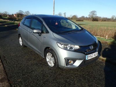 Silver Used 2013 Honda Fit Hybrid Hatchback | £6,450
