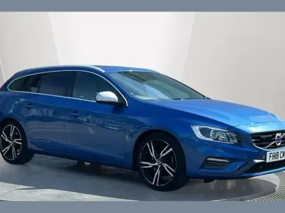 Used Volvo V60 R-Design 190 HP (139 kW) 2018 Blue Estate