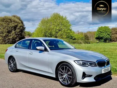 Begagnad BMW 320 Sport Line 2019 Silver Sedan