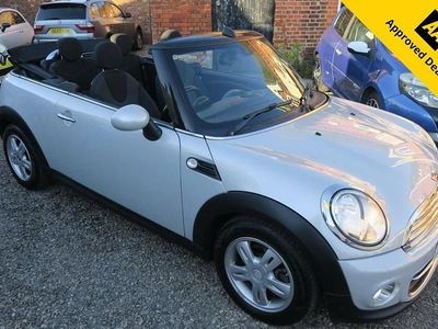 Używany Mini Cooper Cabriolet 122 KM (89 kW) 2015 Srebrny Kabriolet