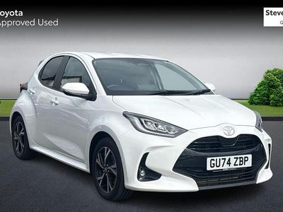 Used Toyota Yaris Hybrid Design 2024 White Hatchback
