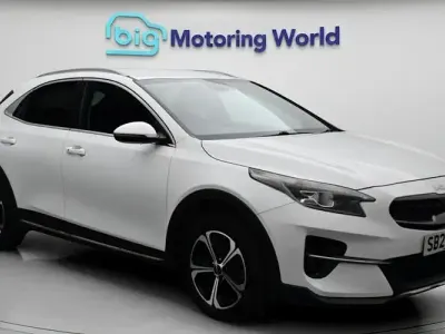 Used Kia XCeed 141 HP (103 kW) 2022 White SUV