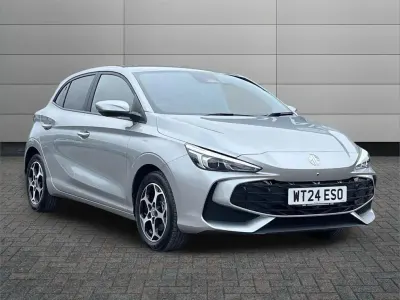 Usado MG MG3 Trophy 194 HP (142 kW) 2024 Prateado Citadino