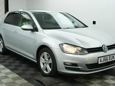 Used VW Golf VII Edition 108 HP (79 kW) 2017 Silver Hatchback