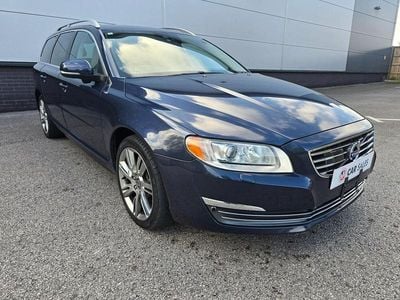 Używany Volvo V70 SE Lux 300 KM (220 kW) 2013 Niebieski Kombi
