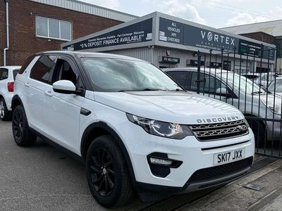Used Land Rover Discovery Sport SE 180 HP (132 kW) 2017 White SUV