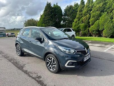 Used Renault Captur Dynamique 90 HP (66 kW) 2018 Blue SUV