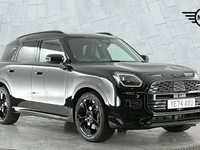 Used Mini Countryman 168 HP (123 kW) 2024 Black SUV