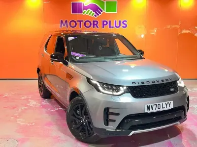 Usado Land Rover Discovery 5 Landmark 306 HP (225 kW) 2020 Cinzento SUV