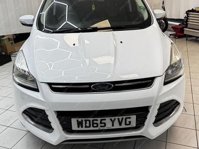 Used Ford Kuga Titanium 150 HP (110 kW) 2015 White SUV