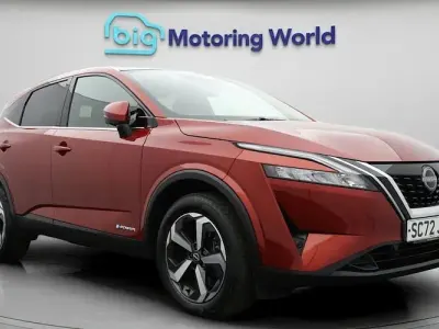 Used Nissan Qashqai N-Connecta 190 HP (139 kW) 2022 Red SUV