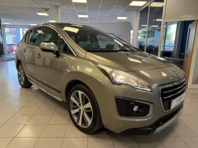 Used Peugeot 3008 Allure 120 HP (88 kW) 2015 Grey Estate